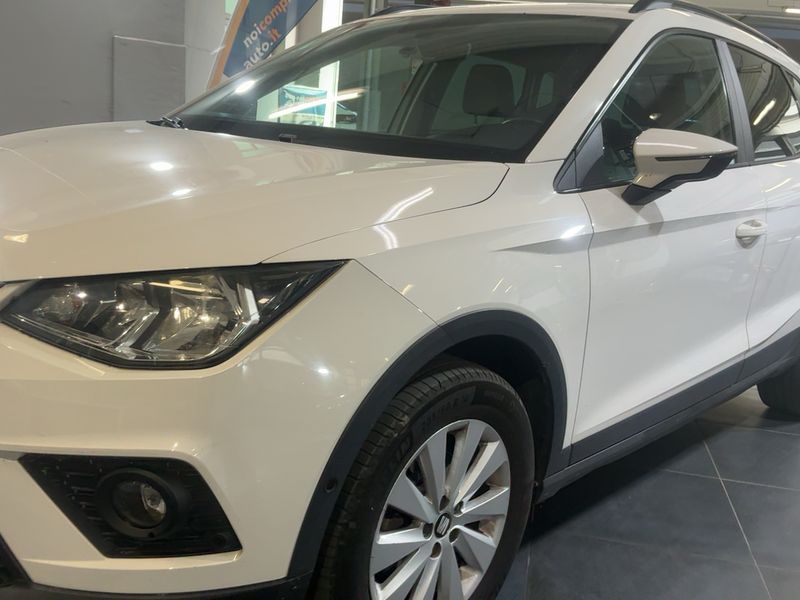 Seat Arona 1.6 TDI Style 2018 – снимка 2