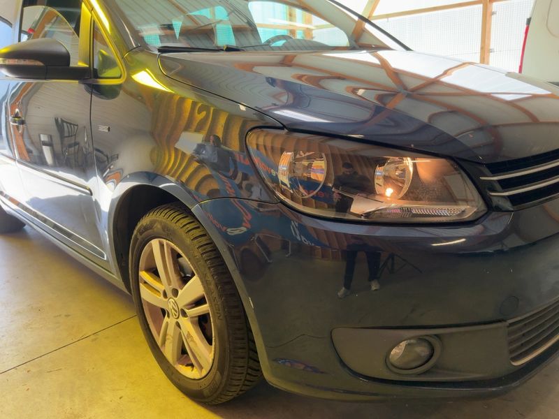 Volkswagen Touran 1.6 TDI Design Edition 2012 – снимка на щета 12