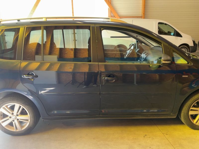 Volkswagen Touran 1.6 TDI Design Edition 2012 – снимка на щета 10