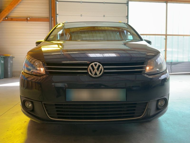 Volkswagen Touran 1.6 TDI Design Edition 2012 – снимка на щета 14