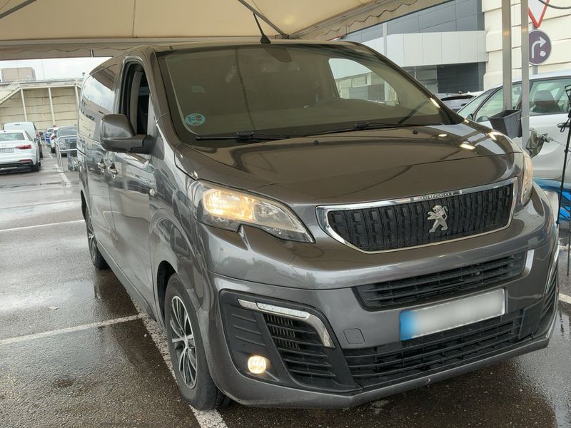 Peugeot Traveller 2.0 Blue-HDi Active L2 2018 – снимка 12