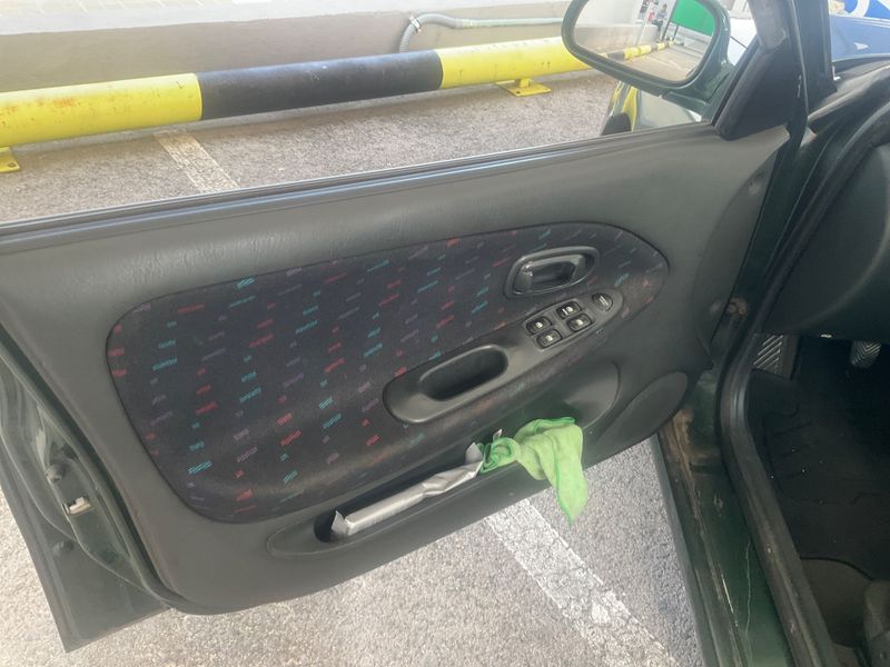 Hyundai Lantra 2.0 GLS 1998 – снимка 18