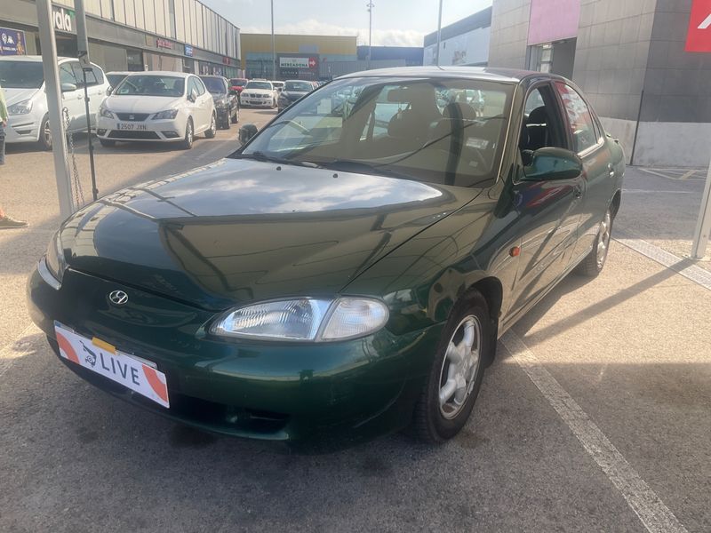 Hyundai Lantra 2.0 GLS 1998 – снимка 1
