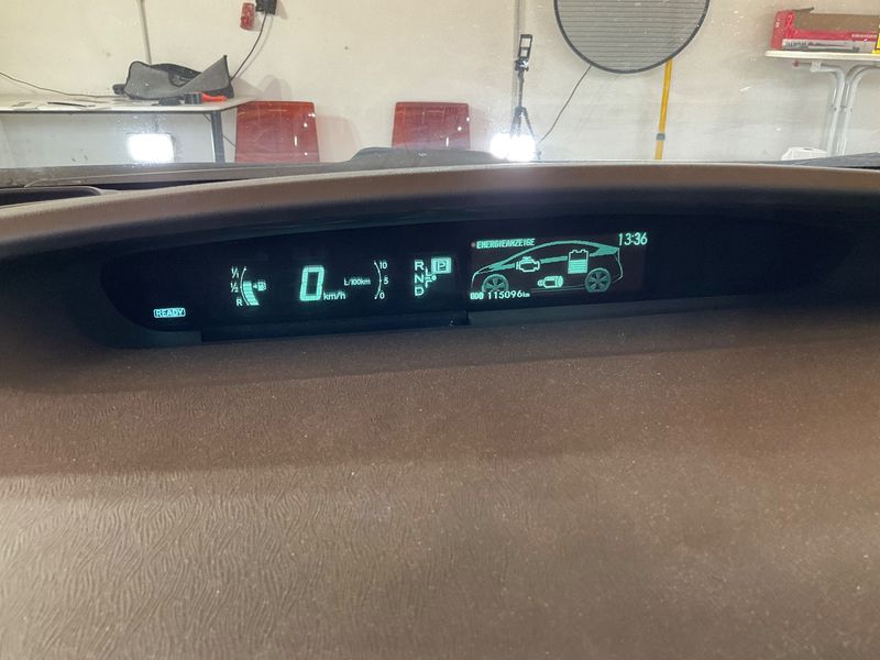 Toyota Prius 1.8 2010 – снимка 19