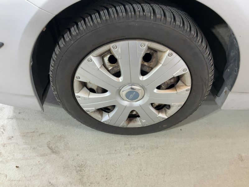 Toyota Prius 1.8 2010 – снимка 3