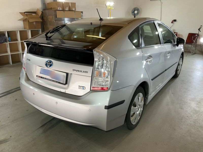 Toyota Prius 1.8 2010 – снимка 8