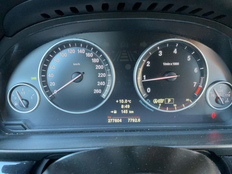 BMW 5er 520i 2012 – снимка 18