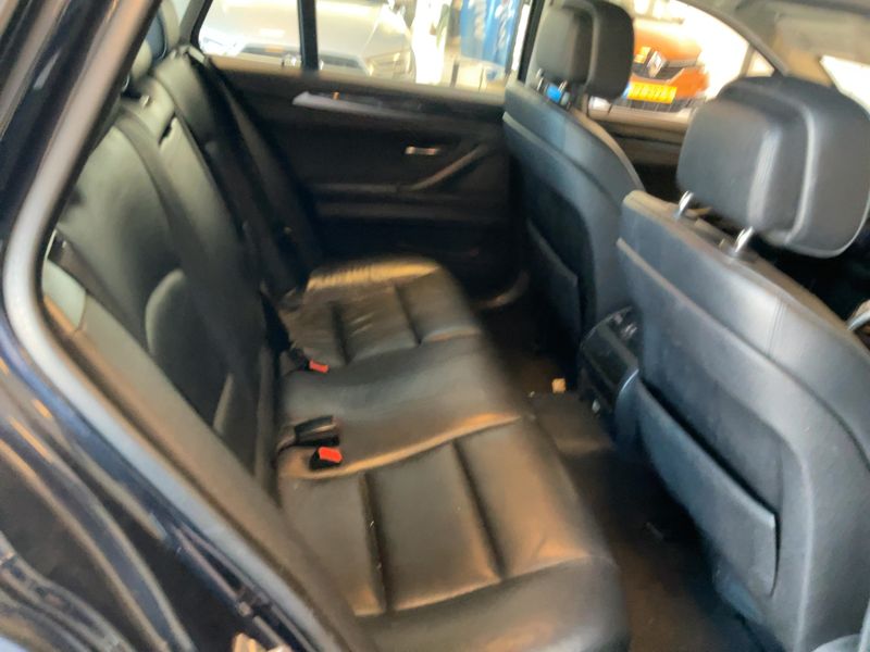 BMW 5er 520i 2012 – снимка 19