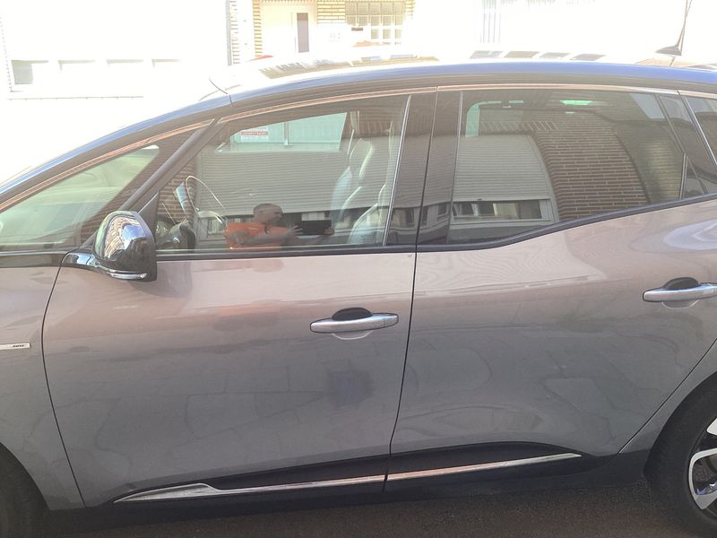 Renault Scenic 1.2 TCe Energy BOSE Edition 2017 – снимка 4