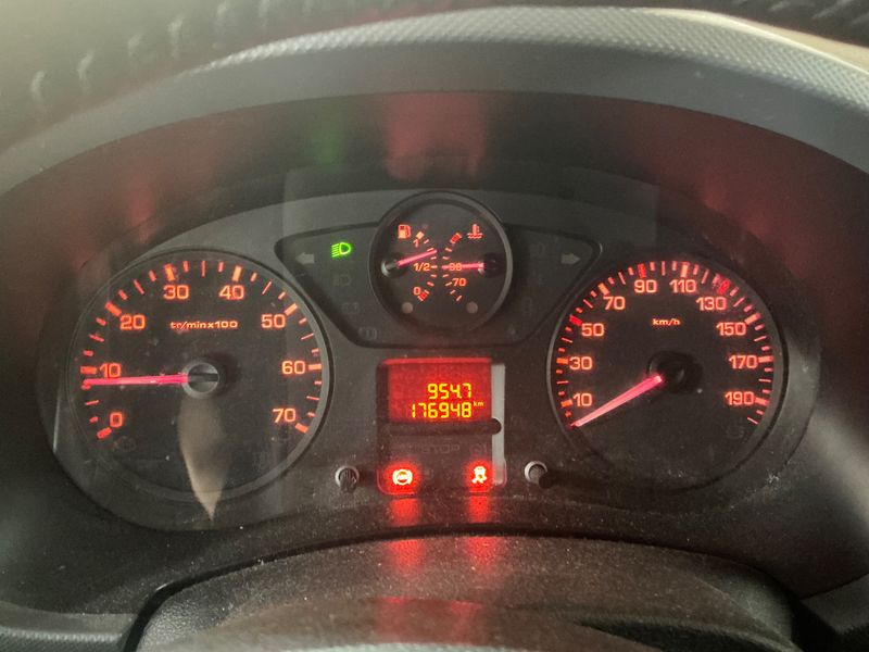 Peugeot Partner 1.6 Blue-HDi L2 Komfort Plus 2015 – снимка 13
