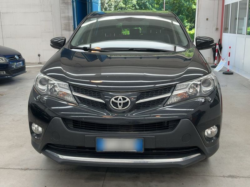 Toyota RAV 4 2.2 D-4D Style 2013 – снимка 14
