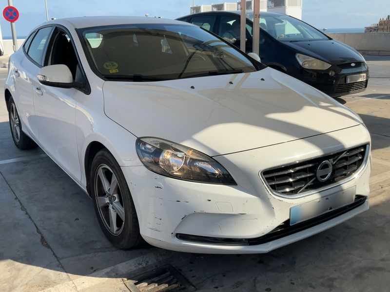 Volvo V40 1.6 D2 2013 – снимка 12