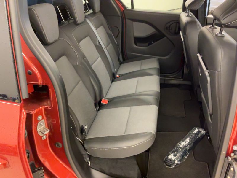 Renault Kangoo 1.3 TCe Techno 2024 – снимка 19