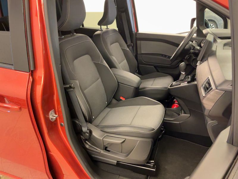 Renault Kangoo 1.3 TCe Techno 2024 – снимка 16