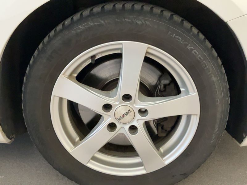 Volkswagen Passat 2.0 TDI Comfortline 4Motion BlueMotion Tech 2014 – снимка 11