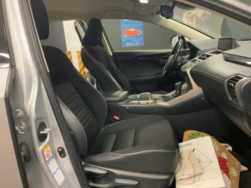 Lexus NX-Serie NX 300h E-Four Business Line 2018 – снимка 16