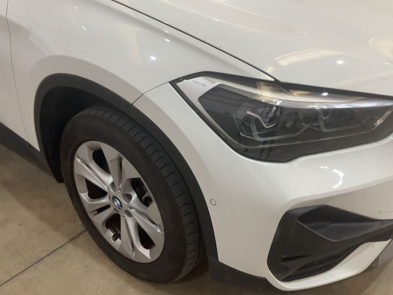 BMW X1 xDrive 25e Advantage 2020 – снимка 12