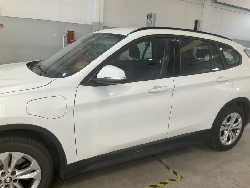 BMW X1 xDrive 25e Advantage 2020 – снимка 4