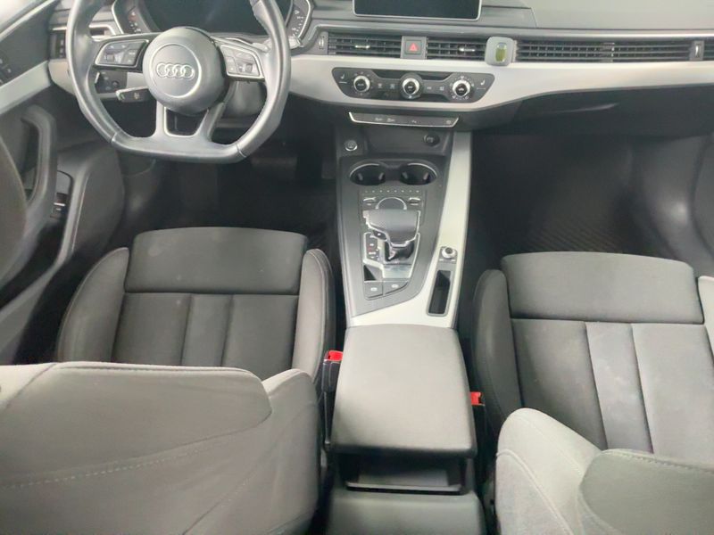 Audi A4 2.0 TDI Sport 2017 – снимка 18