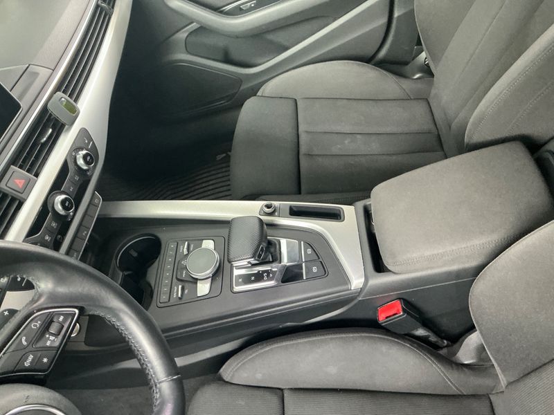 Audi A4 2.0 TDI Sport 2017 – снимка 26