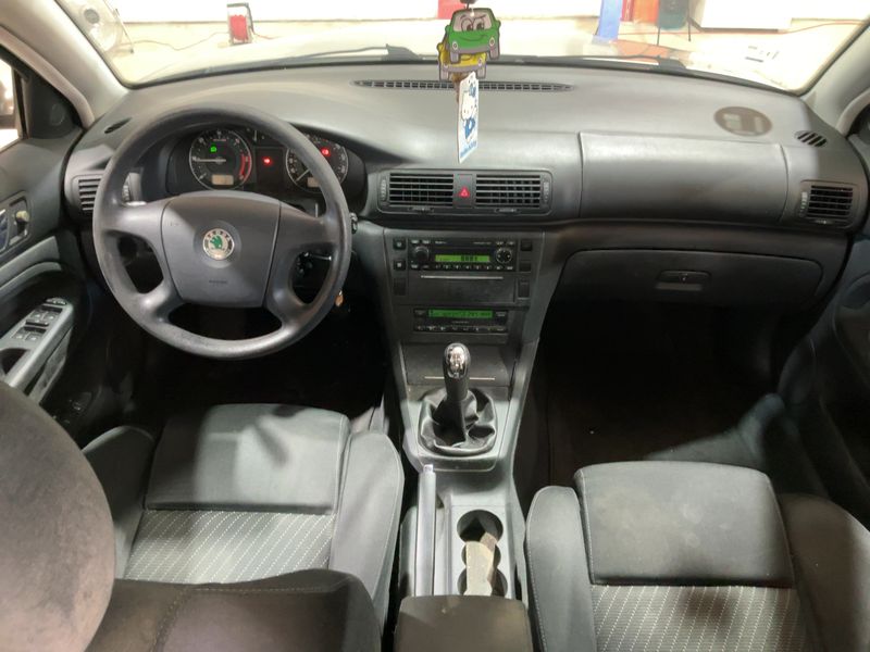 Skoda Superb 1.9 TDI Collection 2007 – снимка 17