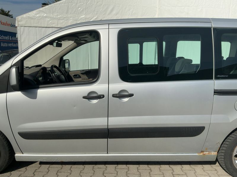 Fiat Scudo 2.0 JTDM Panorama Executive L2H1 120 Multijet 2007 – снимка на щета