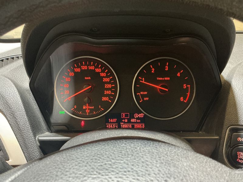 BMW 1er 116d EfficientDynamics Edition 2014 – снимка 18