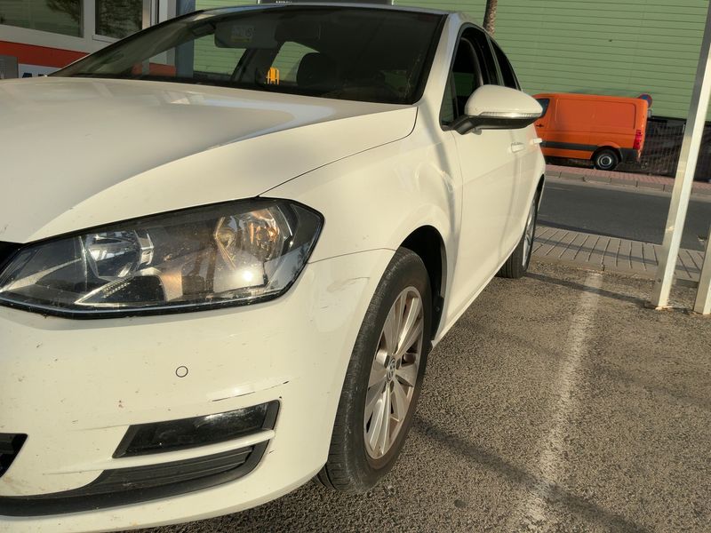 Volkswagen Golf VII 1.6 TDI Special Edition BlueMotion Tech 2016 – снимка 2