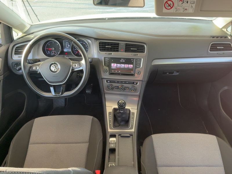 Volkswagen Golf VII 1.6 TDI Special Edition BlueMotion Tech 2016 – снимка 17