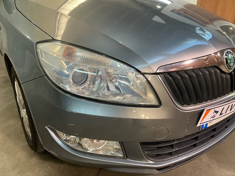 Skoda Roomster 1.2 TSI Style 2011 – снимка 30
