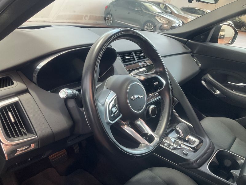 Jaguar E-Pace D165 Mild-Hybrid AWD 2022 – снимка 21