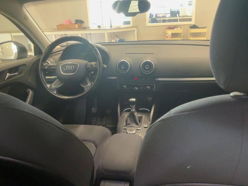 Audi A3 Sportback 1.2 TFSI Attraction 2014 – снимка 18