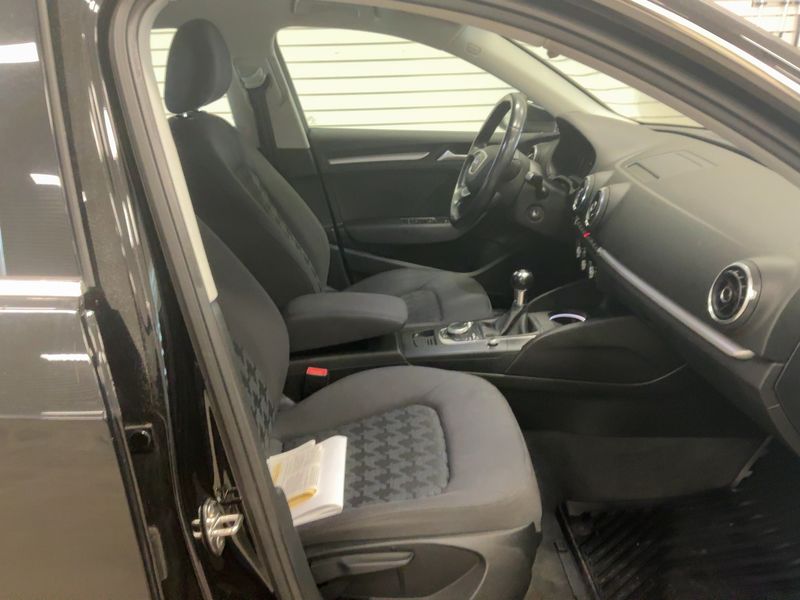 Audi A3 Sportback 1.2 TFSI Attraction 2014 – снимка 17