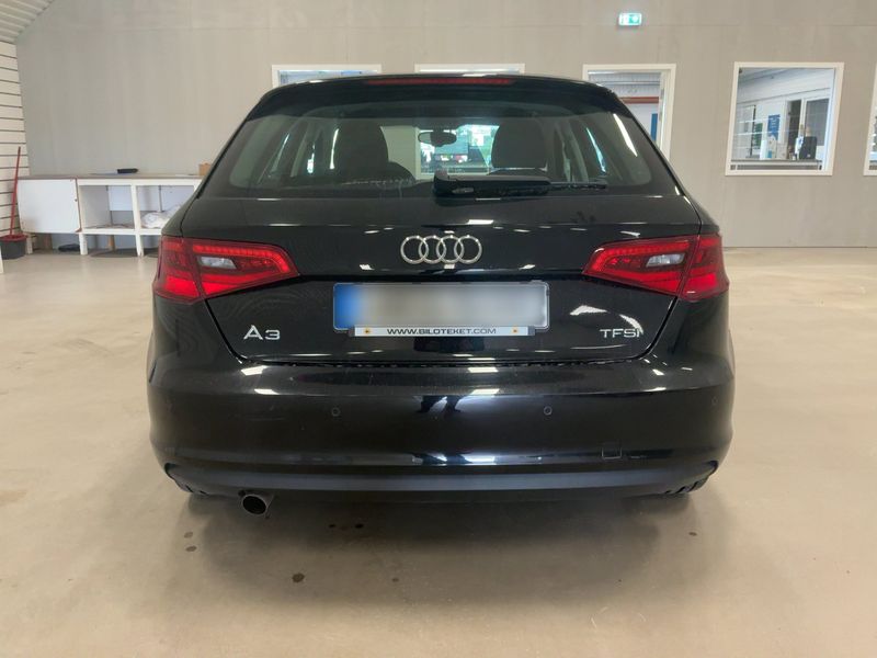 Audi A3 Sportback 1.2 TFSI Attraction 2014 – снимка 7