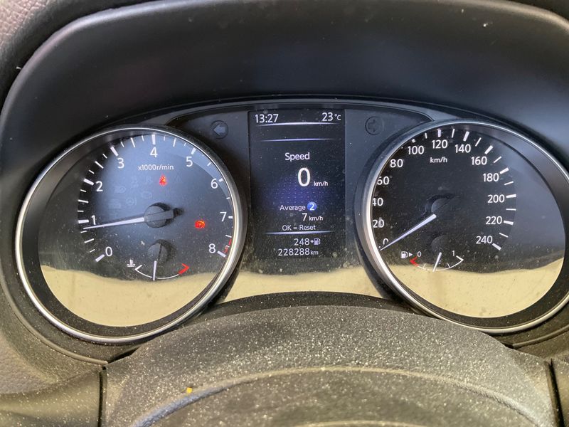 Nissan Qashqai 1.3 DIG-T Acenta 2018 – снимка 18