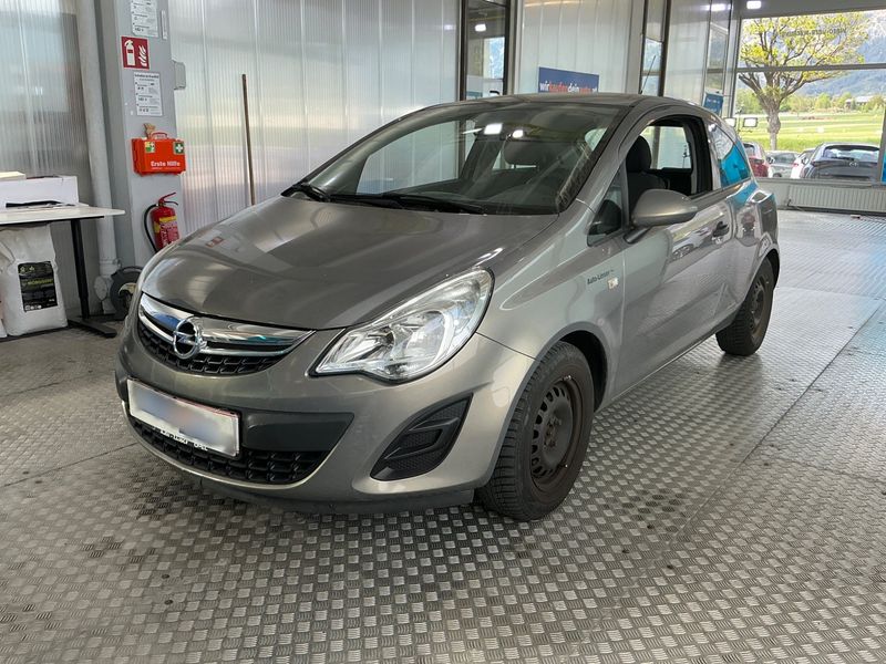 Opel Corsa 1.2 Cool&Sound 2011 – снимка 1