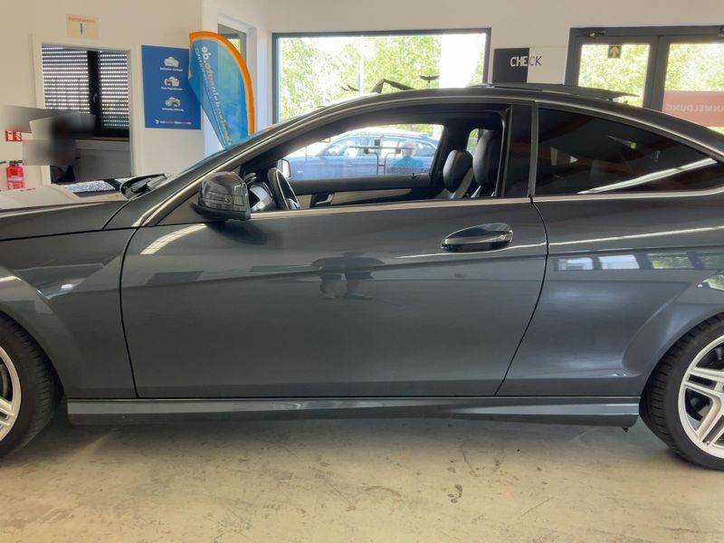 Mercedes-Benz C-Klasse C 250 CGI BlueEfficiency 2013 – снимка 4