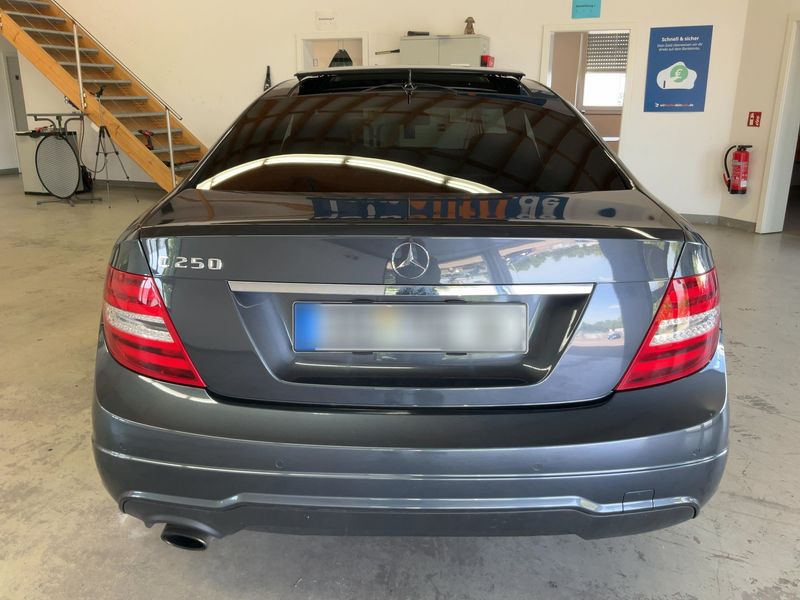 Mercedes-Benz C-Klasse C 250 CGI BlueEfficiency 2013 – снимка 7