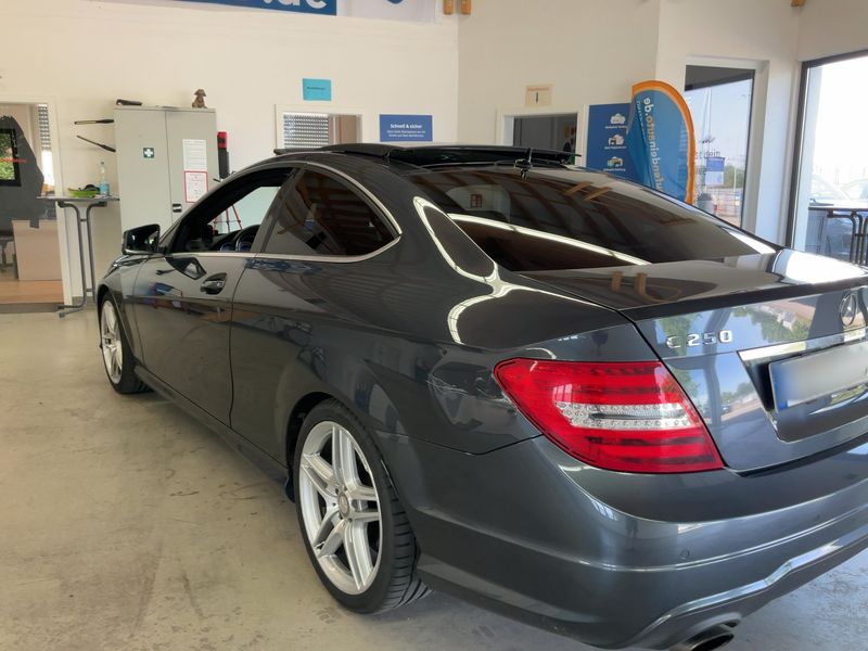 Mercedes-Benz C-Klasse C 250 CGI BlueEfficiency 2013 – снимка 6