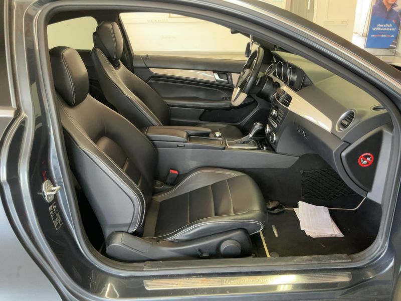 Mercedes-Benz C-Klasse C 250 CGI BlueEfficiency 2013 – снимка 17