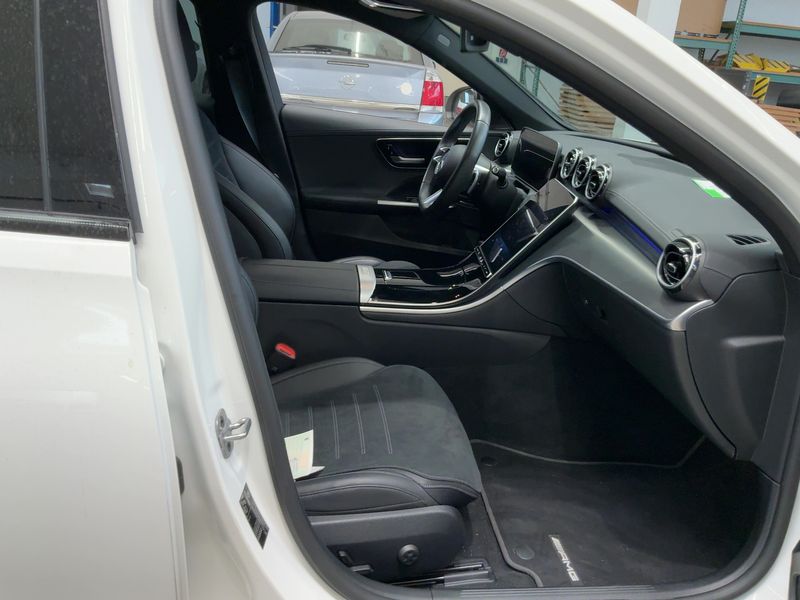 Mercedes-Benz C-Klasse C 200 Mild-Hybrid T AMG Line 2023 – снимка 16