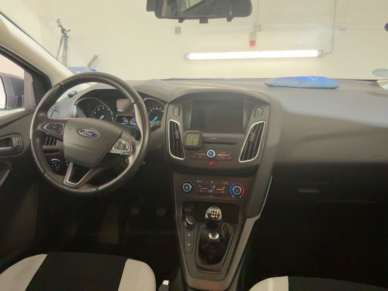 Ford Focus 1.0 EcoBoost Cool&Connect 2018 – снимка 17