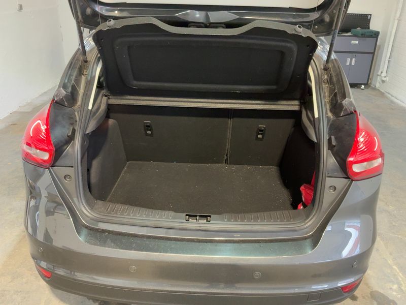 Ford Focus 1.0 EcoBoost Cool&Connect 2018 – снимка 15