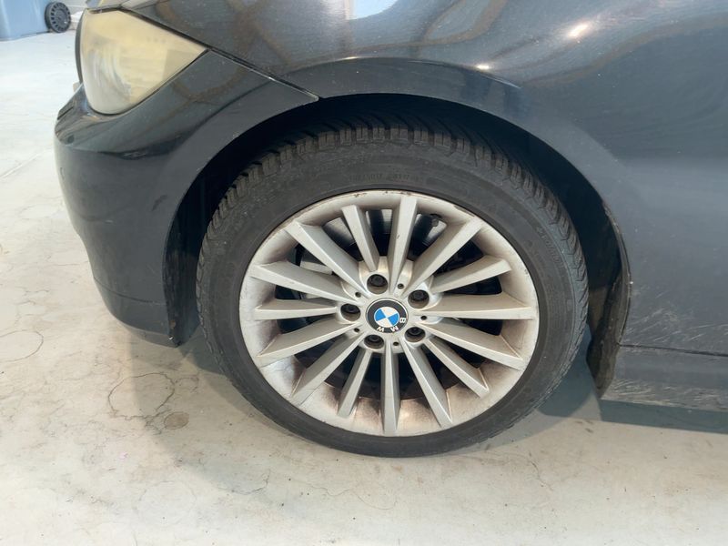 BMW 3er 330d xDrive Confort 2010 – снимка 17