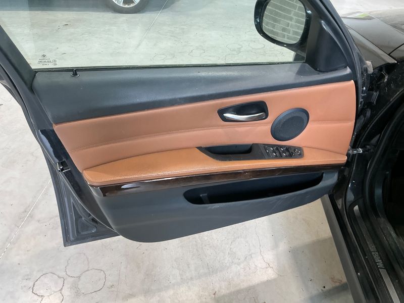 BMW 3er 330d xDrive Confort 2010 – снимка 29