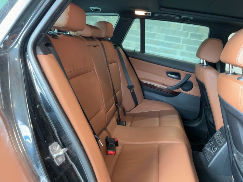 BMW 3er 330d xDrive Confort 2010 – снимка 19