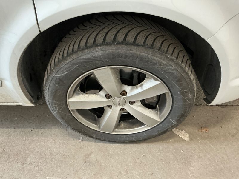 Volkswagen T6 Multivan 2.0 TDI Multivan Generation Six 4Motion 2015 – снимка 21