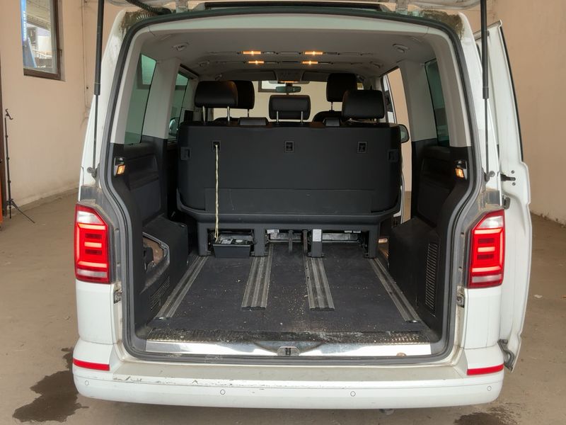 Volkswagen T6 Multivan 2.0 TDI Multivan Generation Six 4Motion 2015 – снимка 15