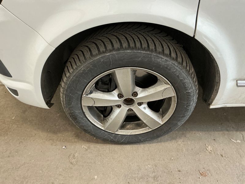 Volkswagen T6 Multivan 2.0 TDI Multivan Generation Six 4Motion 2015 – снимка 27