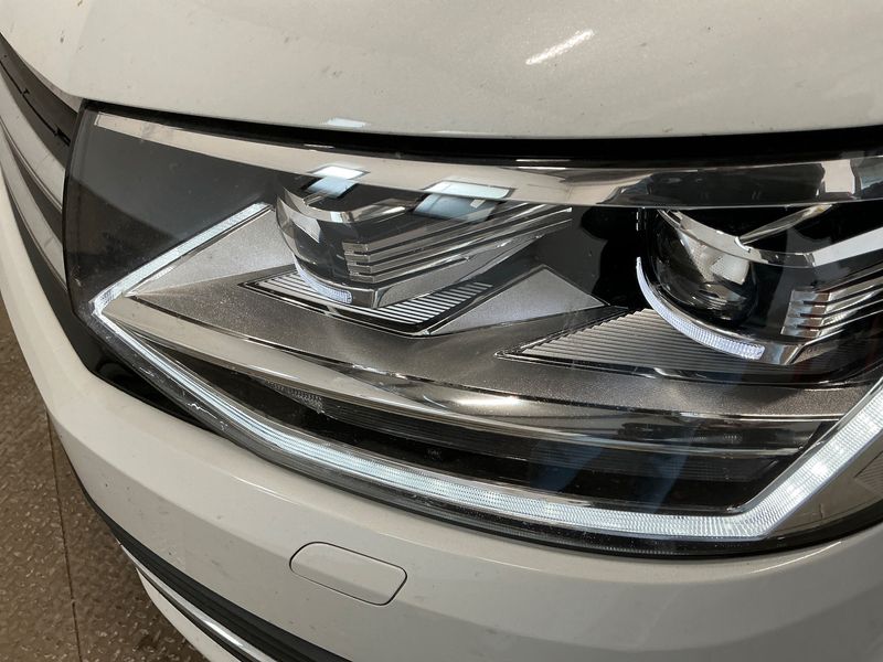 Volkswagen T6 Multivan 2.0 TDI Multivan Generation Six 4Motion 2015 – снимка 39
